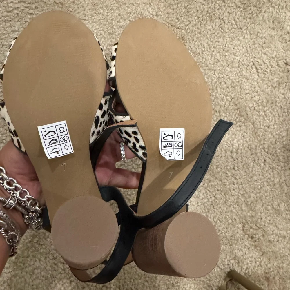 Crevo Black and White Cheetah Print Heels - Picture 2 of 5